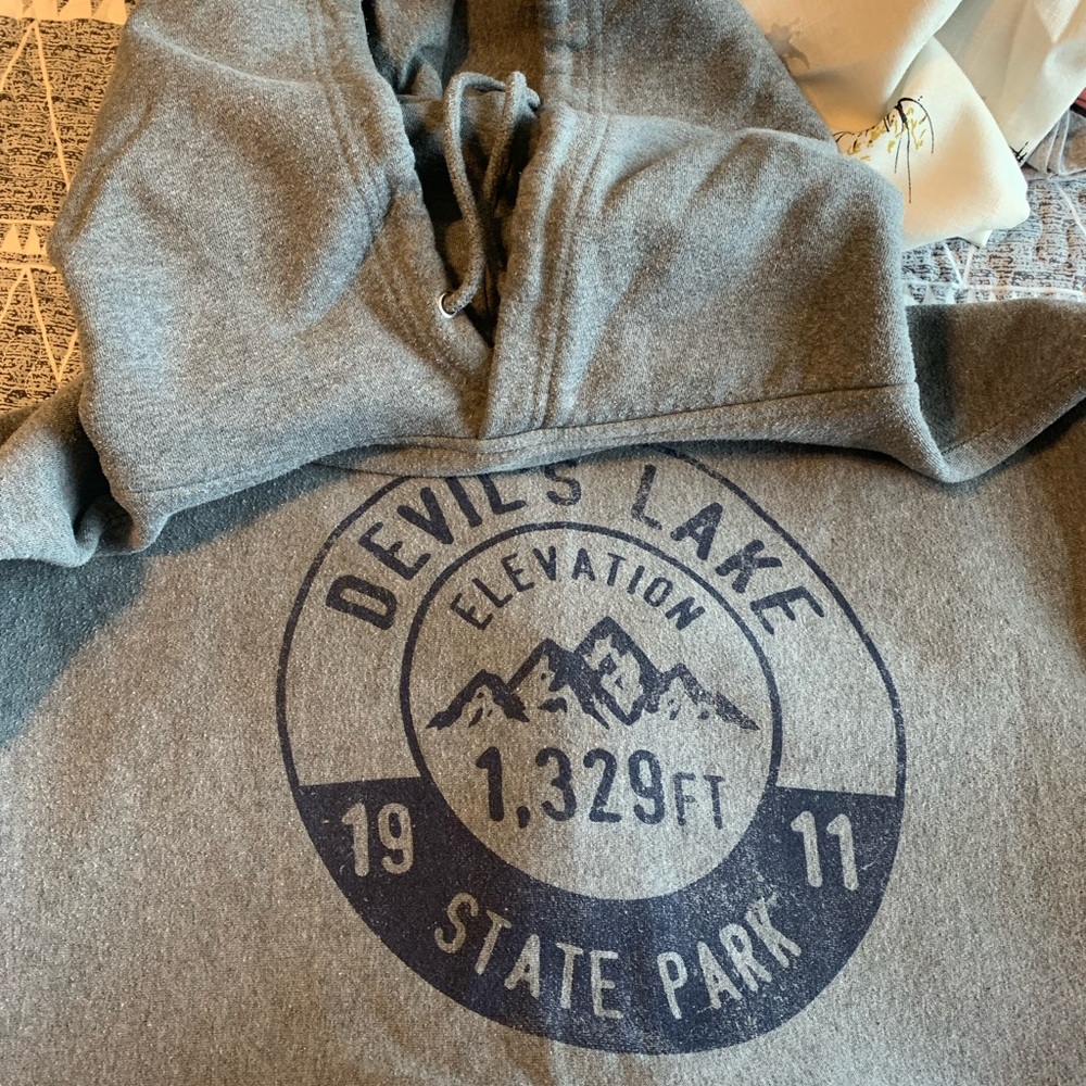 Gray Devil's Lake Hoodie. Heavy weight   Hard to find xxxl